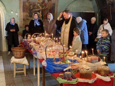 Free HTML5 Template by FreeHTML5.co