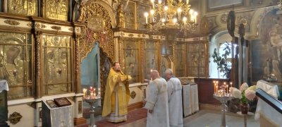 Free HTML5 Template by FreeHTML5.co