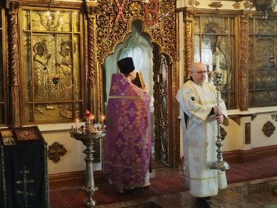 Free HTML5 Template by FreeHTML5.co