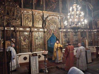 Free HTML5 Template by FreeHTML5.co