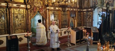 Free HTML5 Template by FreeHTML5.co