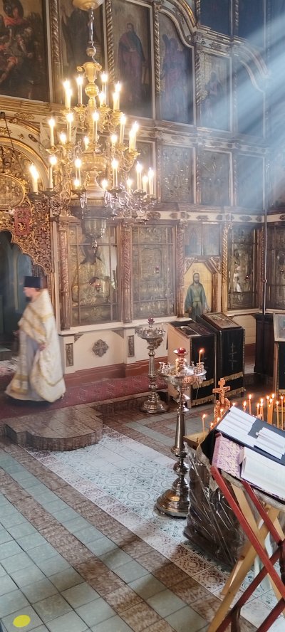 Free HTML5 Template by FreeHTML5.co