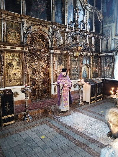 Free HTML5 Template by FreeHTML5.co