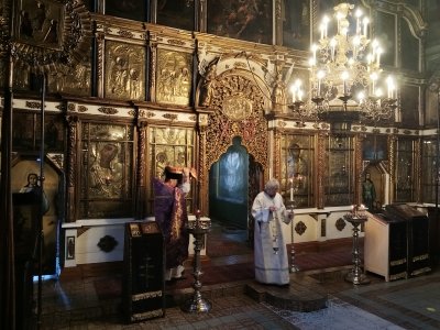 Free HTML5 Template by FreeHTML5.co